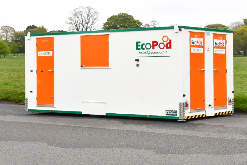 Transform Your Festivities With Portable Toilets For Outdoor Events - EcoMod (4)